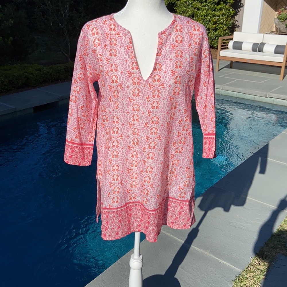 Rock Flower Paper 100% cotton tunic is Sz Small